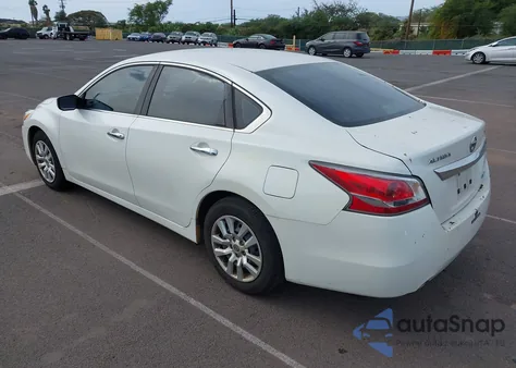 2014 Nissan Altima 2.5/2.5 S/2.5 Sl/2.5 Sv из США, поврежденный, VIN 1N4AL3AP2EC196267